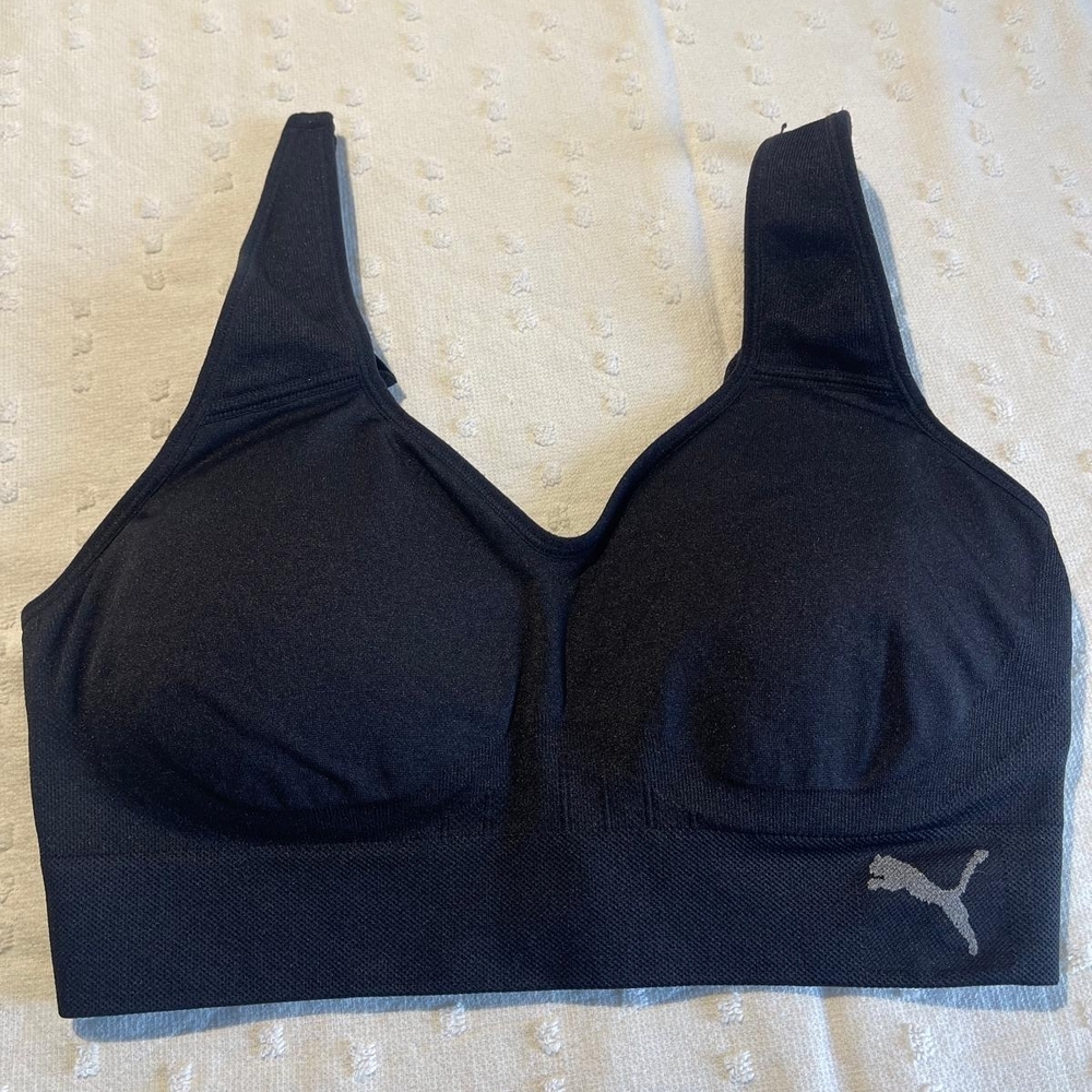 Puma Women's Black  Sports Bra Size M
